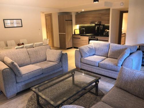 Arc-1600 Apartment | Elegant Apartment at Arcs 1600 with Pool & Spa Amenities