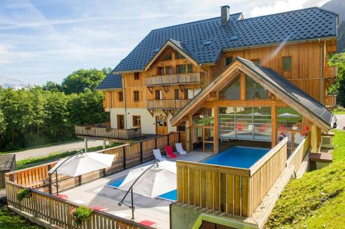 Saint-Colomban-des-Villards Apartment | Inviting Appartement Les Chalets de Belledonne for Families & Pets