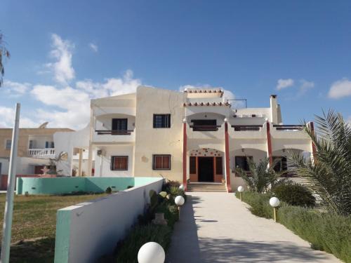 Sakiet Eddaier Apartment | Cozy Appart Gyptis Résidence Chahrazad with Kitchen & Breakfast