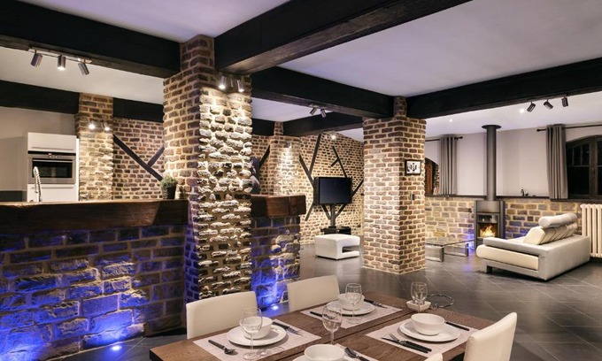 Liege Apartment | Cozy Appart-Hotel Léopold in Liège with Family-Friendly Perks