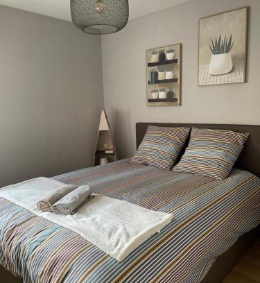 Laval Apartment | Convenient Stay for 6 at Gare Laval with Breakfast Included