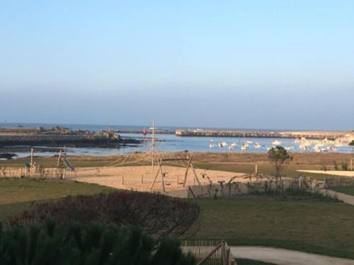 Saint-Guenole Apartment | Experience Panoramic Ocean Views at Appart-Studios St Guenole