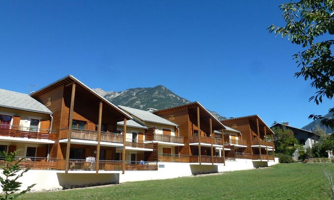 Guillestre Apartment | Comfortable Retreat in the Heart of a Beautiful Region