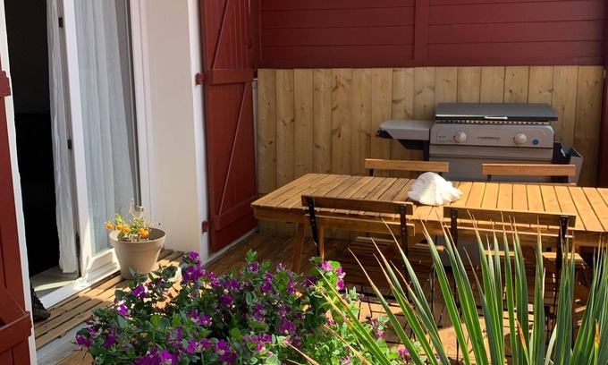 Vieux-Boucau-les-Bains Apartment | Relaxing Apartment Residence La Moïzane with Ocean Views