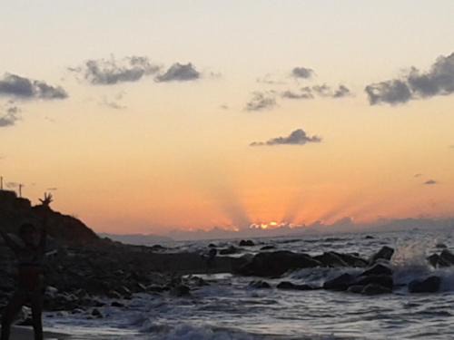 Acquarone House | Pet-Friendly Appartamare Spina with Ocean View & Kitchen