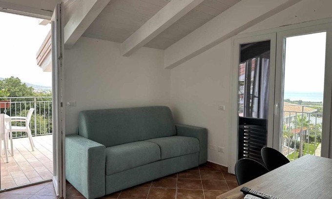 Santa Marina Apartment | Experience Comfort at Appartamento Santa Lucia F with Pool