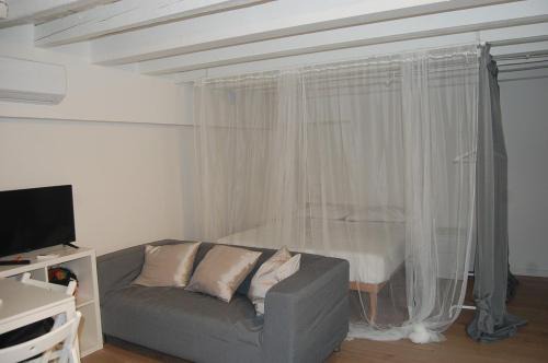 Barriera Vecchia-San Giacomo Apartment | Family-Friendly Appartamenti CORRIDONI – Pet Welcome!
