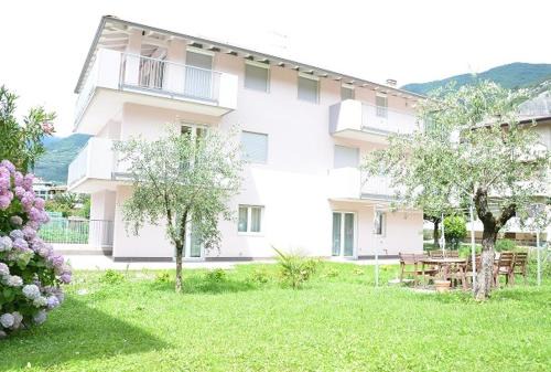 Arco Apartment | Oceanfront Appartamenti Laly with Family-Friendly Amenities