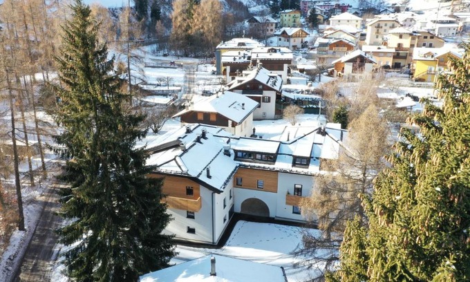 Fucine Apartment | Pet-Friendly Appartamenti Residence Lares Ossana – Rated 9.8