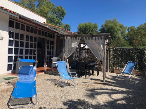 Lacona Apartment | Pet-Friendly Villa Sterlizia: Guest Rated 9/10 in Comfort