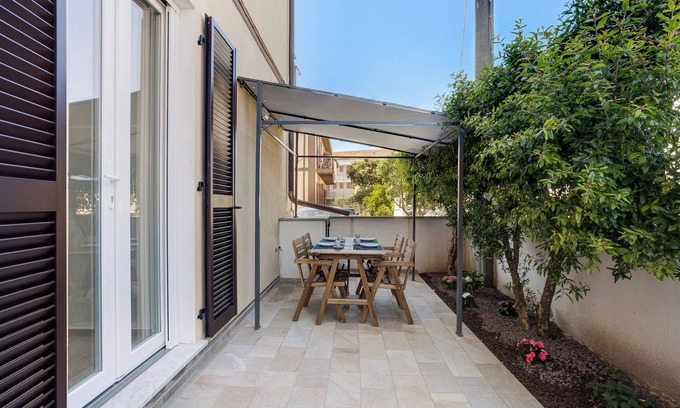 Fiumaretta Apartment | Cozy Appartamento 2 Steps from the Beach with Wi-Fi