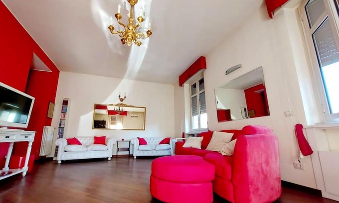 Terni Apartment | Guest Rated 9/10: Appartamento 3 Cuori with Hot Tub
