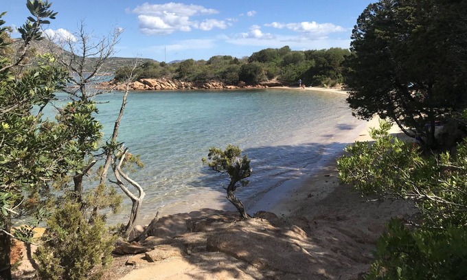 Porto San Paolo Apartment | Appartamento a Pochi Passi dal Mare con Patio e Giardino Privato