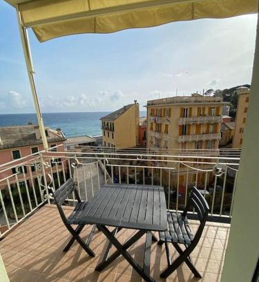 Sturla Apartment | Oceanfront Appartamento at Sturla Beach with Private Access