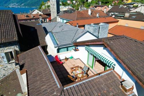 Ascona Apartment | Appartamento Ascona: Rooftop Terrace with Ocean Views