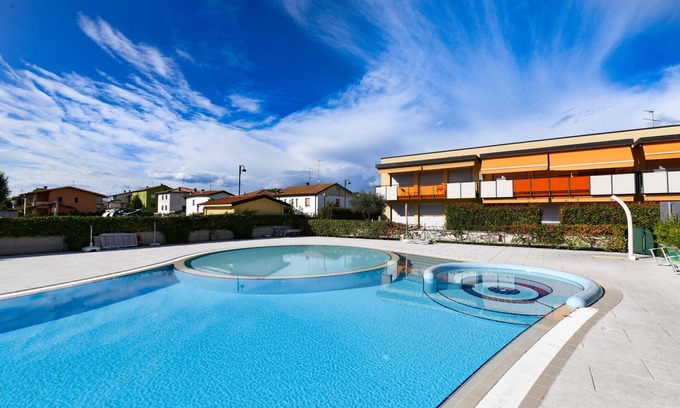 Lugana Apartment | Experience Appartamento Benacus F4 with Oceanfront Views