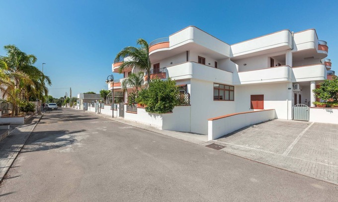 Sant'Isidoro Apartment | Oceanfront Getaway: 1680 Appartamento Blumer Awaits