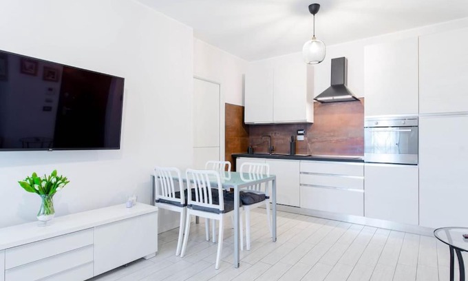 Grugliasco Apartment | Comfortable Apartment in Mirafiori - Santorelli Home, 9.4/10
