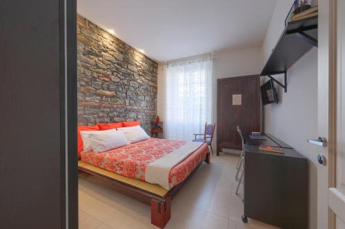 Campo di Marte Apartment | Modern Apartment with AC & WIFI near Historic Center