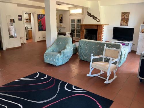 Zona XXVI Castel di Decima Apartment | Cozy Apartment with Garden in Selcetta near Campus Biomedico