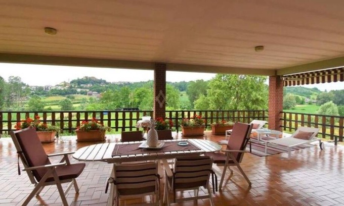 Mombercelli Apartment | Scenic Thyago View Apartment - Pet & Child Friendly Stay