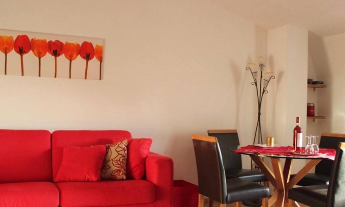 Lorica Apartment | Scenic Appartamento con Vista Lago – Pet and Child Friendly