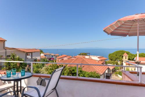Chiessi Apartment | Seaside Apartment in Chiessi - Pet and Child Friendly Retreat