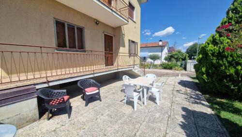 Pradamano Apartment | Appartamento Dante