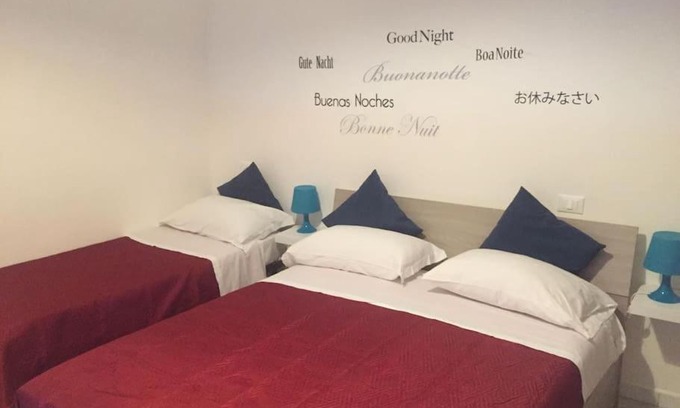 Naples City Centre Apartment | Pet-Friendly Appartamento del Purgatorio - 4-Star Perfection