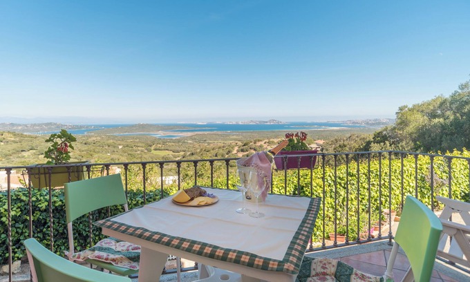 San Pasquale Apartment | Experience 'Appartamento di Molly' with Ocean View & Balcony