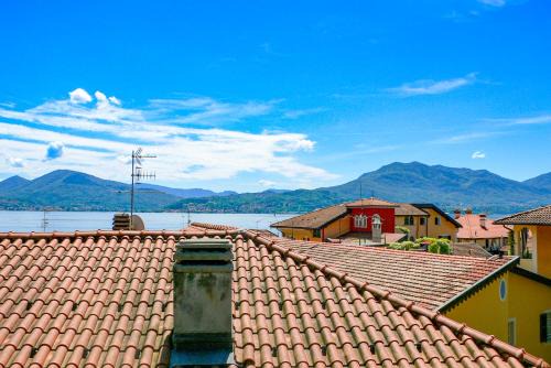 Cannero Riviera Apartment | Welcoming Casa Lucia: Family-Friendly Retreat with Great Reviews