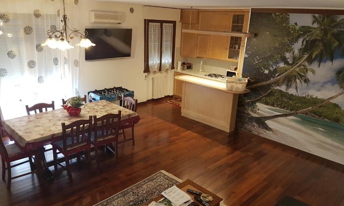 Padova Apartment | Cozy Appartamento Fornace: Oceanfront with Pet-Friendly Options