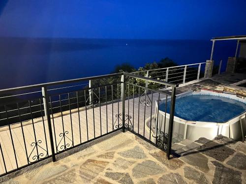 Quartiere XXIV Don Bosco Apartment | Appartamento fronte mare