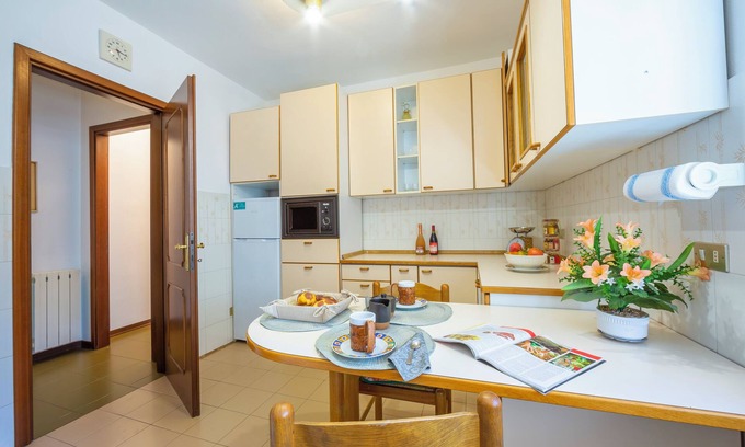 Stresa Apartment | Gaya Apartment in Stresa Center: Pet Friendly & Spa Amenities