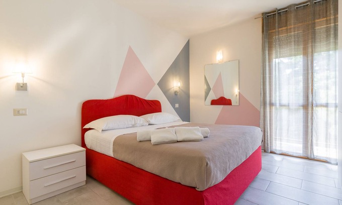 Borgo Roma Apartment | Relax at Appartamento "I Soli" with Spa and Breakfast