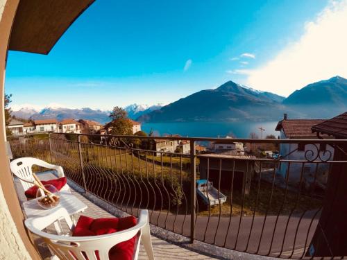 Vignola Apartment | Ideal Family Retreat at Appartamento Il Girasole, Lago di Como