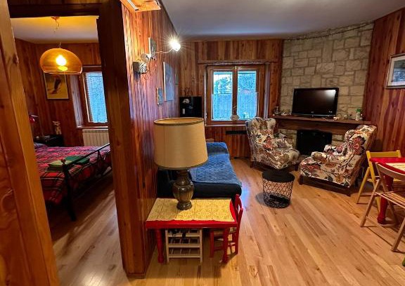 Terminillo House | Cozy Apartment with Fireplace - Rated 9/10 and Family-Friendly