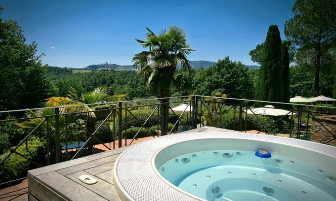 San Gimignano Apartment | Top-Rated Stay at Appartamento L'olivo with Pool & Hot Tub
