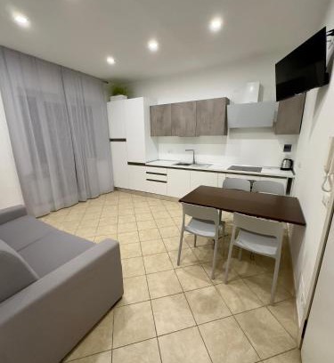 Varazze Apartment | Oceanfront Appartamento La Mola with Hot Tub & Kids' Fun
