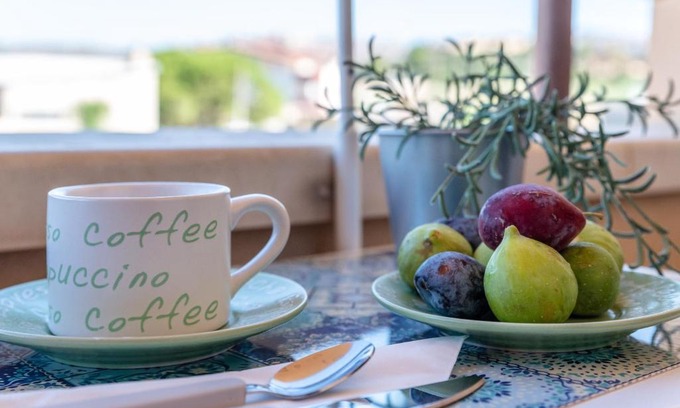 San Leone House | Inviting Appartamento Le Primule - Pet & Child Friendly Retreat