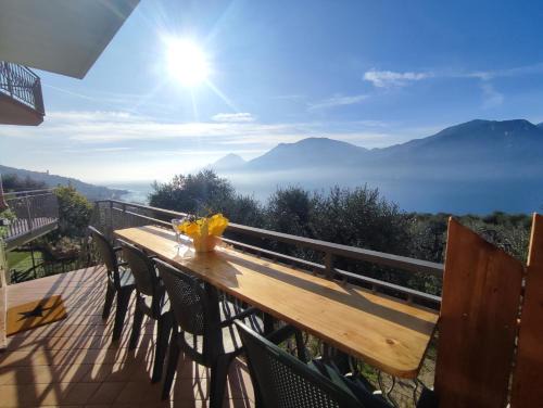 Assenza Apartment | Discover Appartamento Malva: Pet-Friendly Retreat with Hot Tub