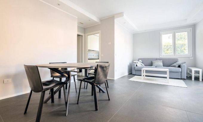 Riccione Apartment | Appartamento Maestrale