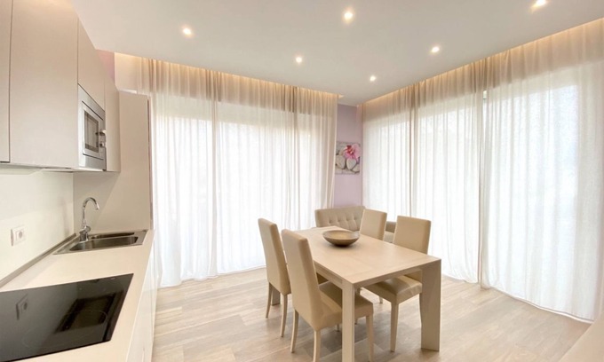Lido di Jesolo House | Pet-Friendly Palladio Apartment 2 in Jesolo - Rated 10/10