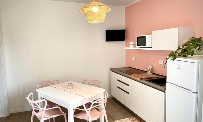 Pacengo Apartment | Child-Friendly Appartamento Rosa with Great Guest Ratings