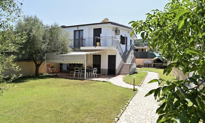 Cea Apartment | Family-Friendly Appartamento Simona with Wheelchair Access