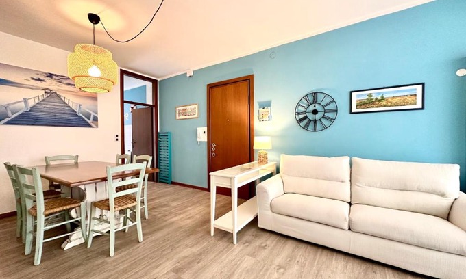 Lido di Jesolo Apartment | Beachfront Family Retreat at Appartamento Talamini Jesolo