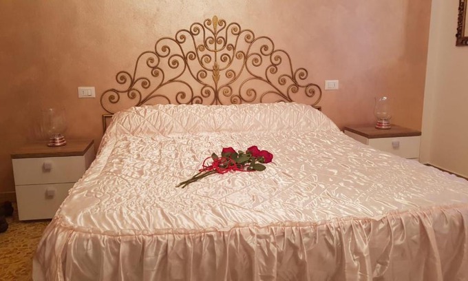 Solto Collina Apartment | Discover THE TOURIST SAN ROCCO - Pet & Child Friendly Stay