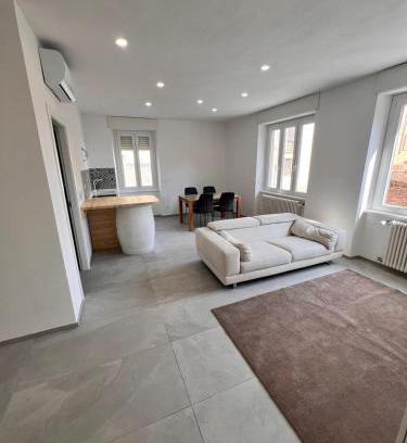 Asti Apartment | Outstanding Appartamento The Twins: Guest Rated 9.8/10