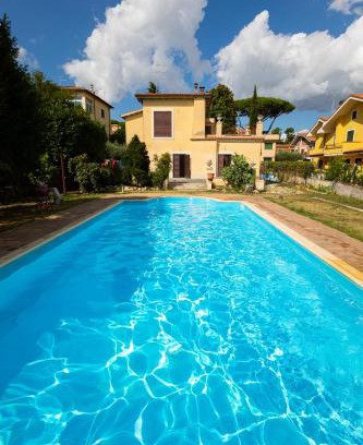 Grottaferrata Apartment | Oceanfront Appartamento Villa Matone with Pool & Family Fun