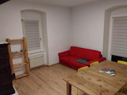 Cusiano Apartment | Scenic Appartamento with Park Views - Pet & Child Friendly